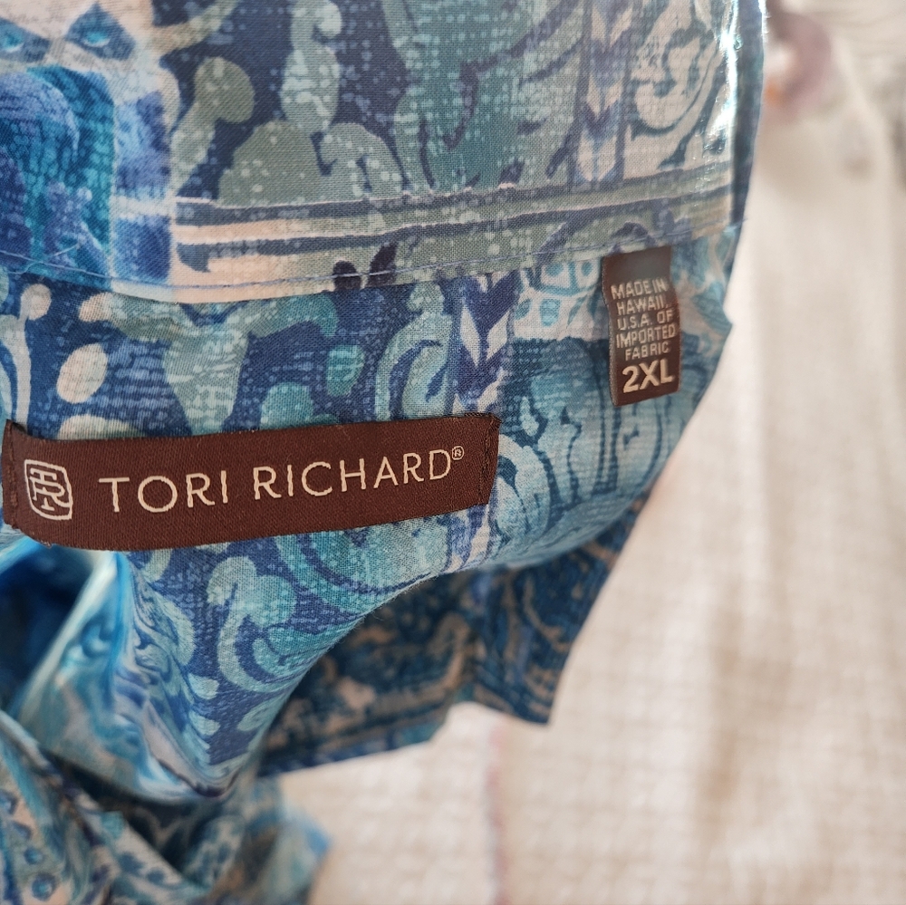 Tori Richard Blue Patterned Casual Button Down Shirt - Picture 7 of 7